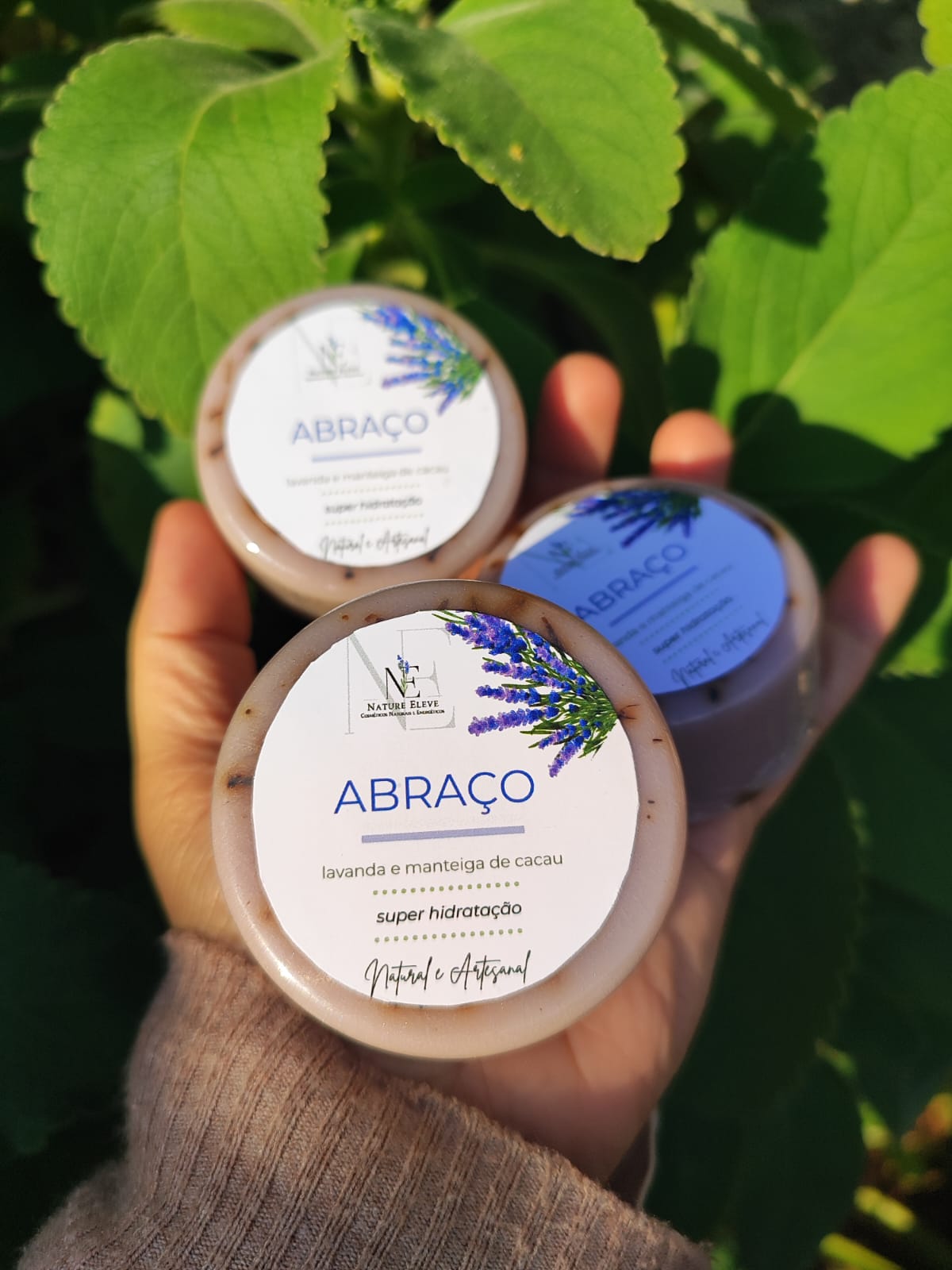 Sabonete Abraço - com extrato de lavanda e manteiga de cacau
